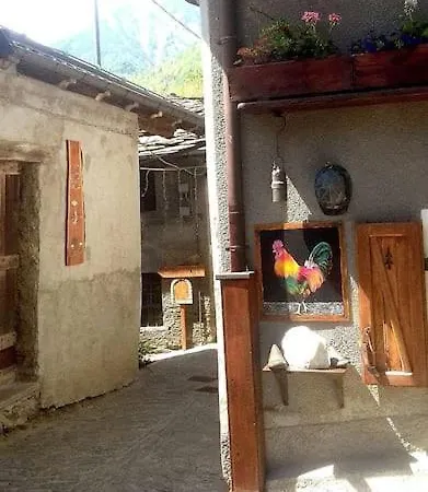 La Casetta Delle Bambole. Holiday home Massello
